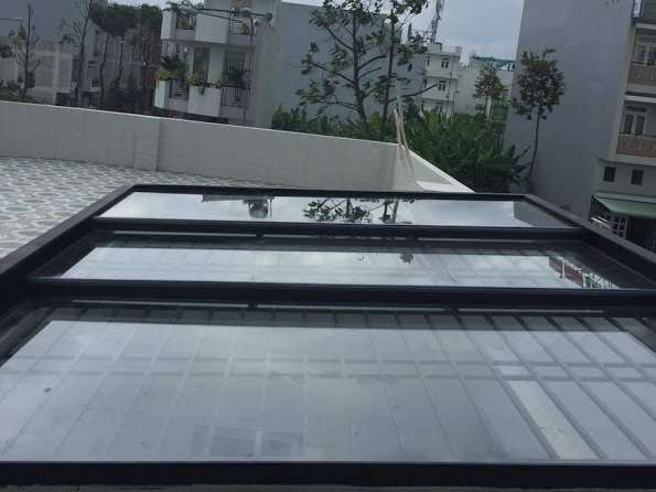 chi tiết mái kính giếng trời