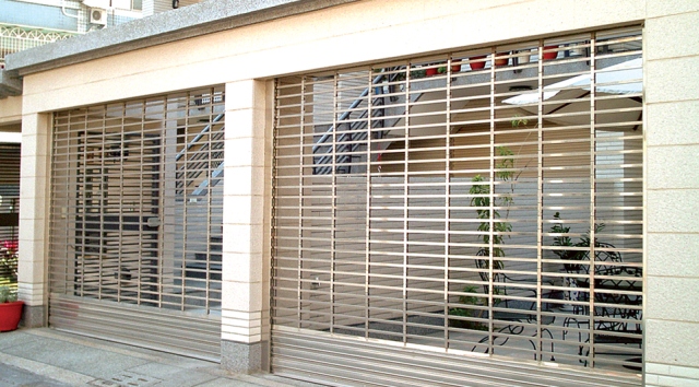 cửa cuốn song ngang