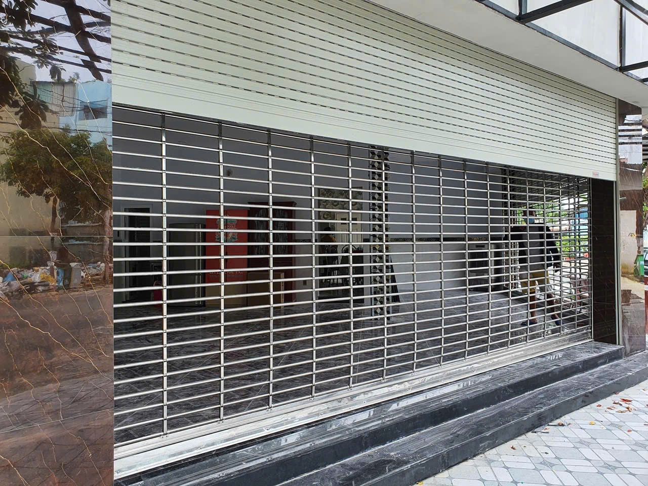 cửa cuốn song ngang