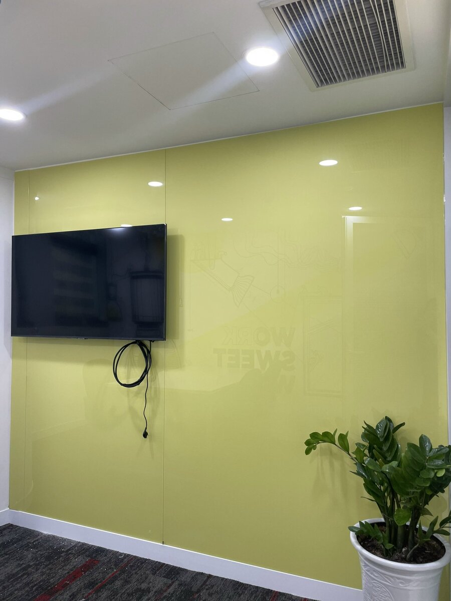 kính sơn ốp vách trang trí