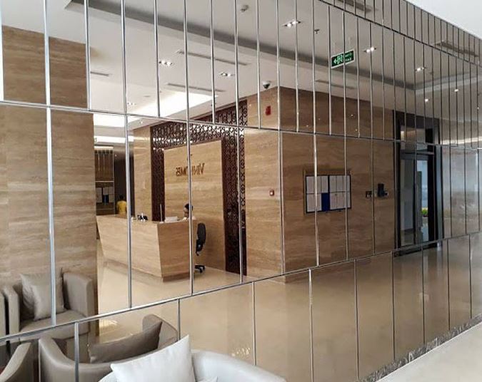 kính thủy cường lực