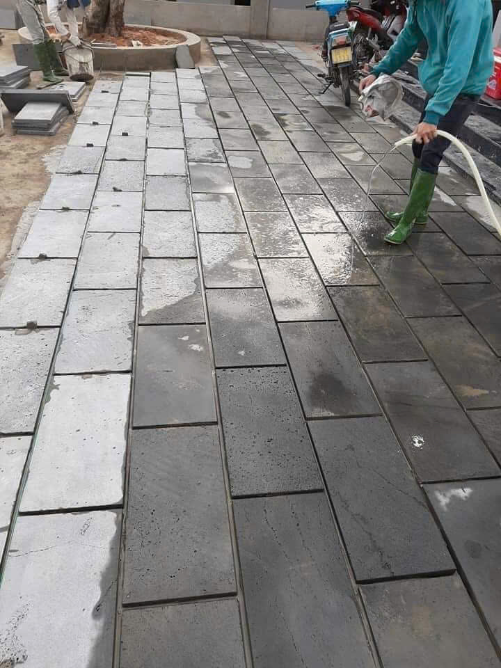 Đá ong xám
