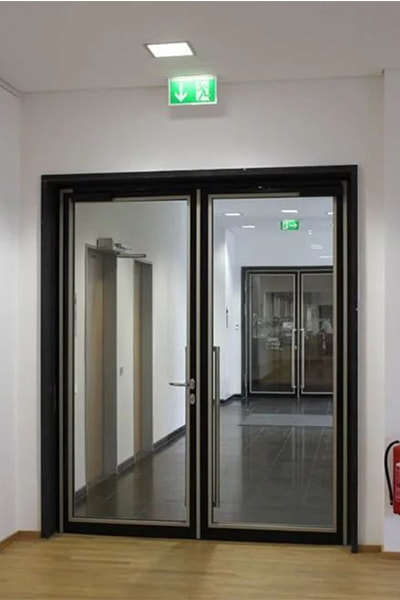 cửa nhôm kính chống cháy