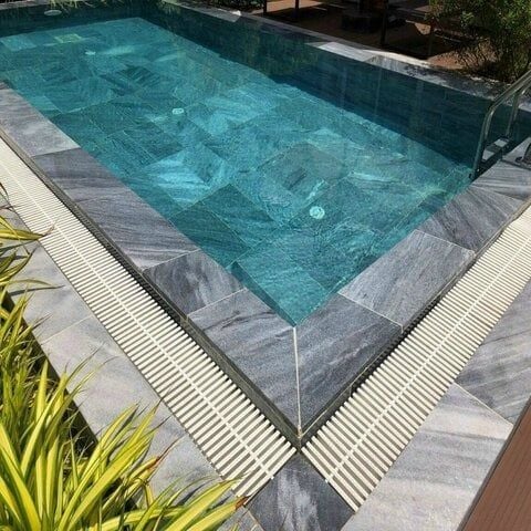 đá sọc dưa ốp hồ bơi