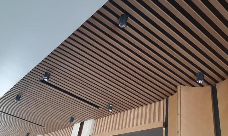 Ốp trần lam gỗ nhựa composite