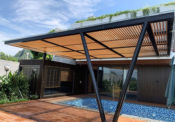 Trang Trí Mái Hiên Gỗ Nhựa Ngoài Trời