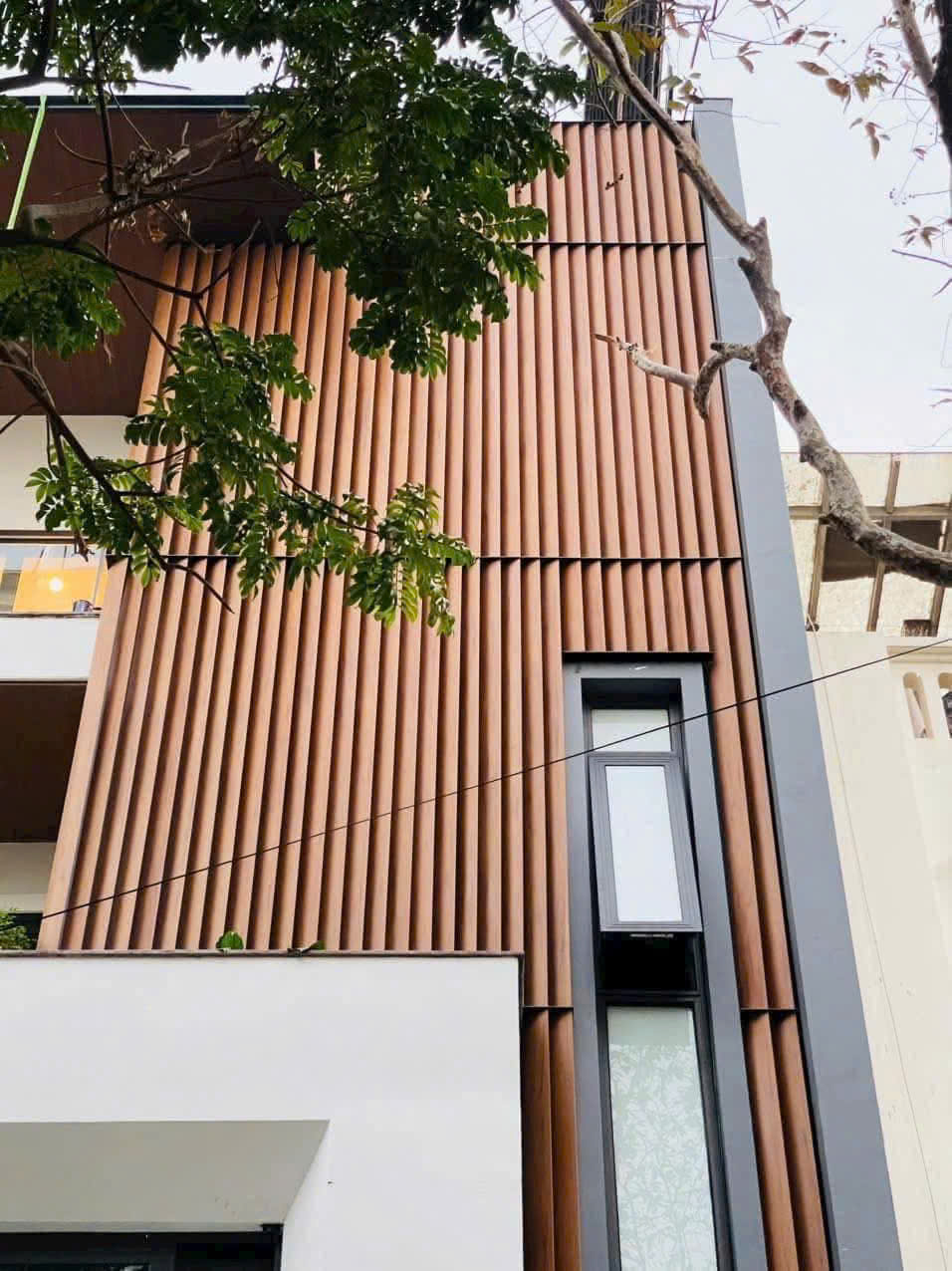 Mái hiên bằng gỗ nhựa ngoài trời