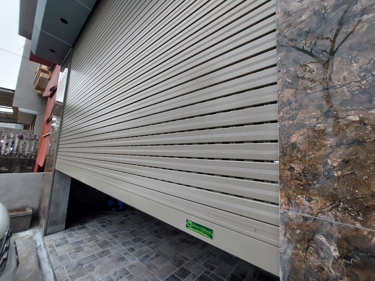 Báo giá cửa cuốn khe thoáng