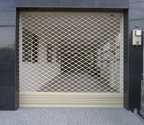 cửa cuốn inox lưới