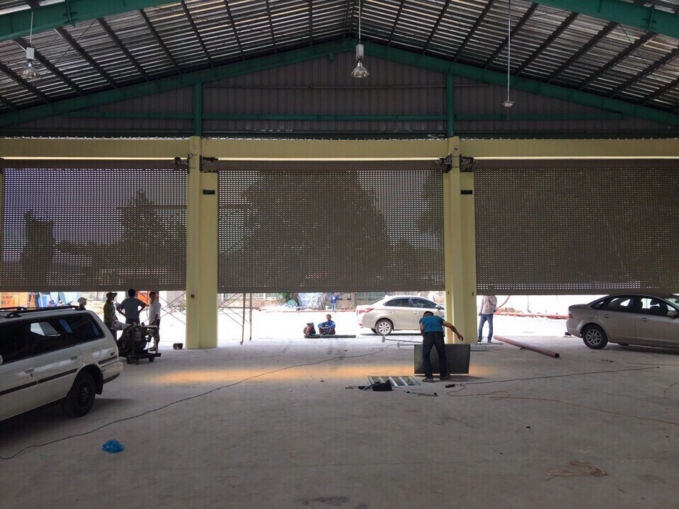 cửa cuốn siêu trường