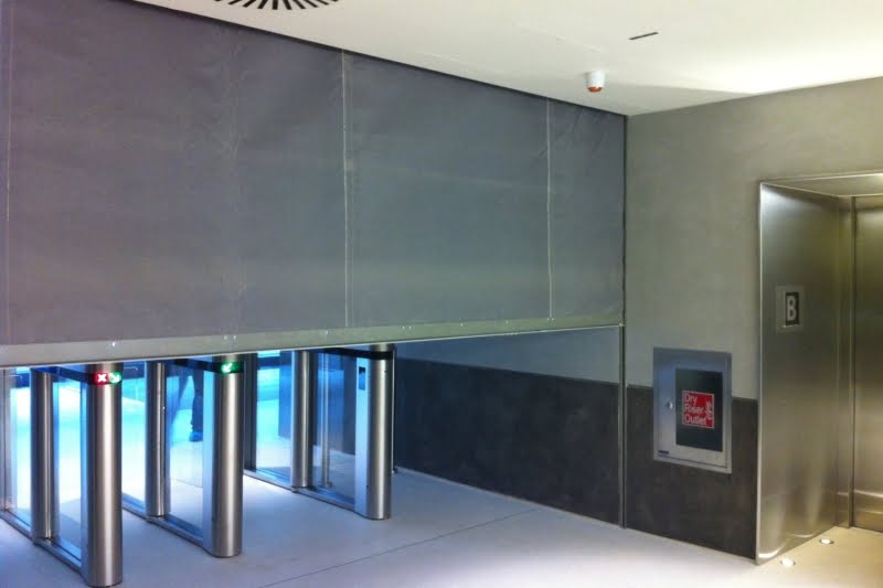 màn cuốn chống cháy