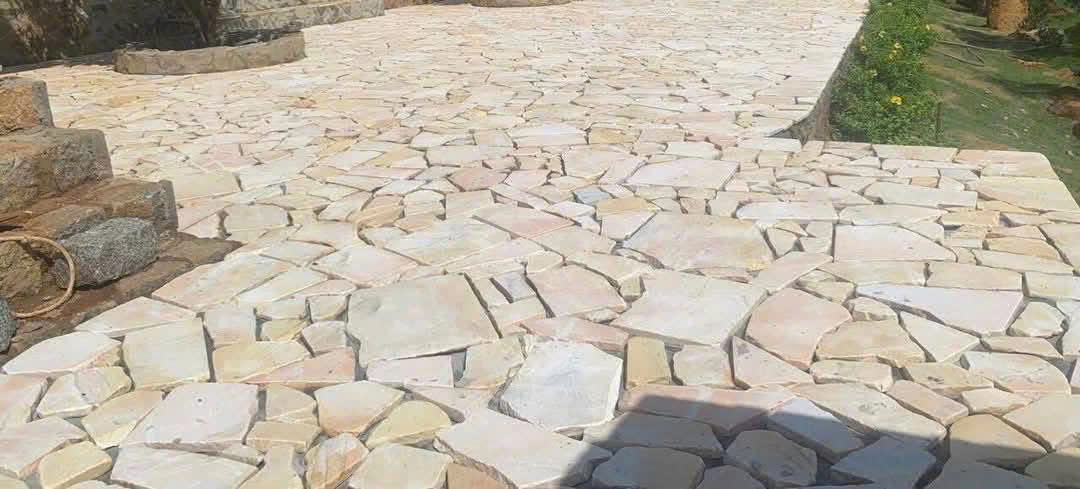 đá rối đa sắc