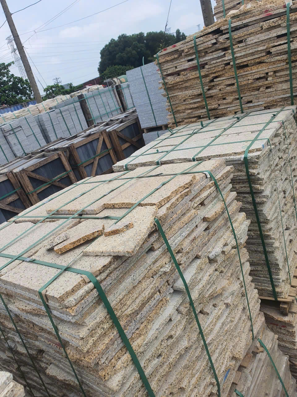 đá rối vàng bình định