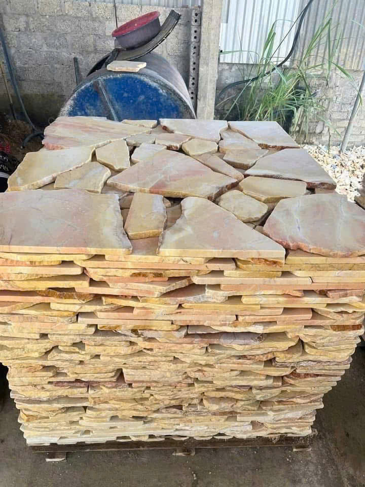 Đá rối vàng Đà Nẵng