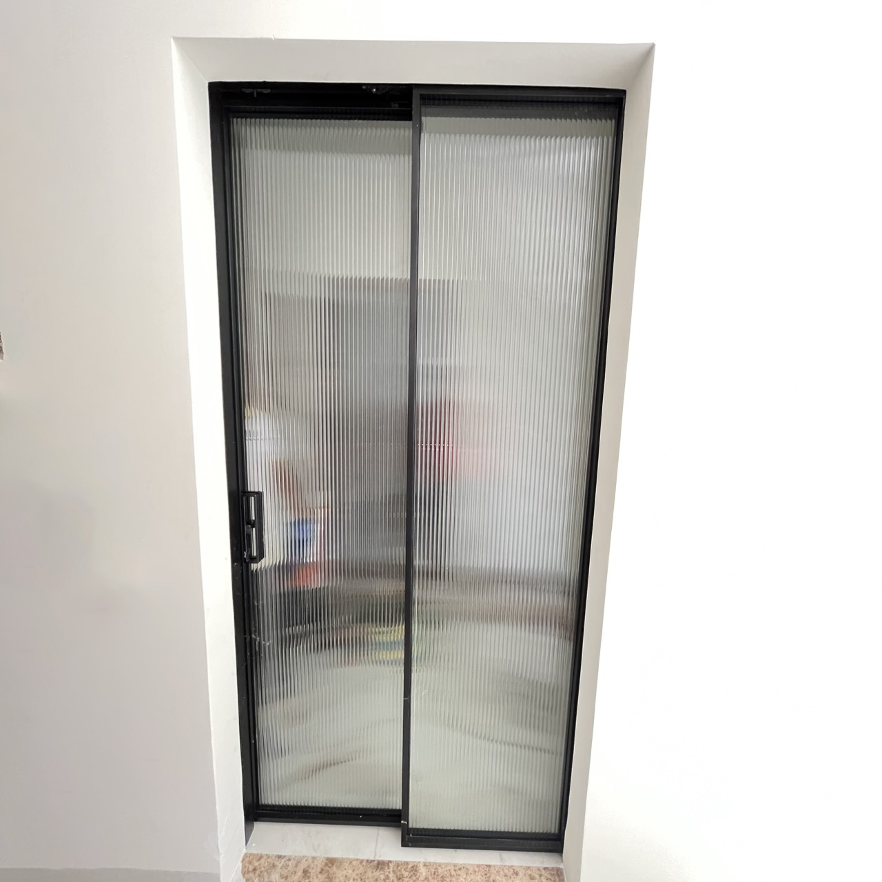 cửa lùa slim 2 cánh