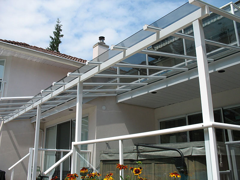 mái canopy kính cường lực