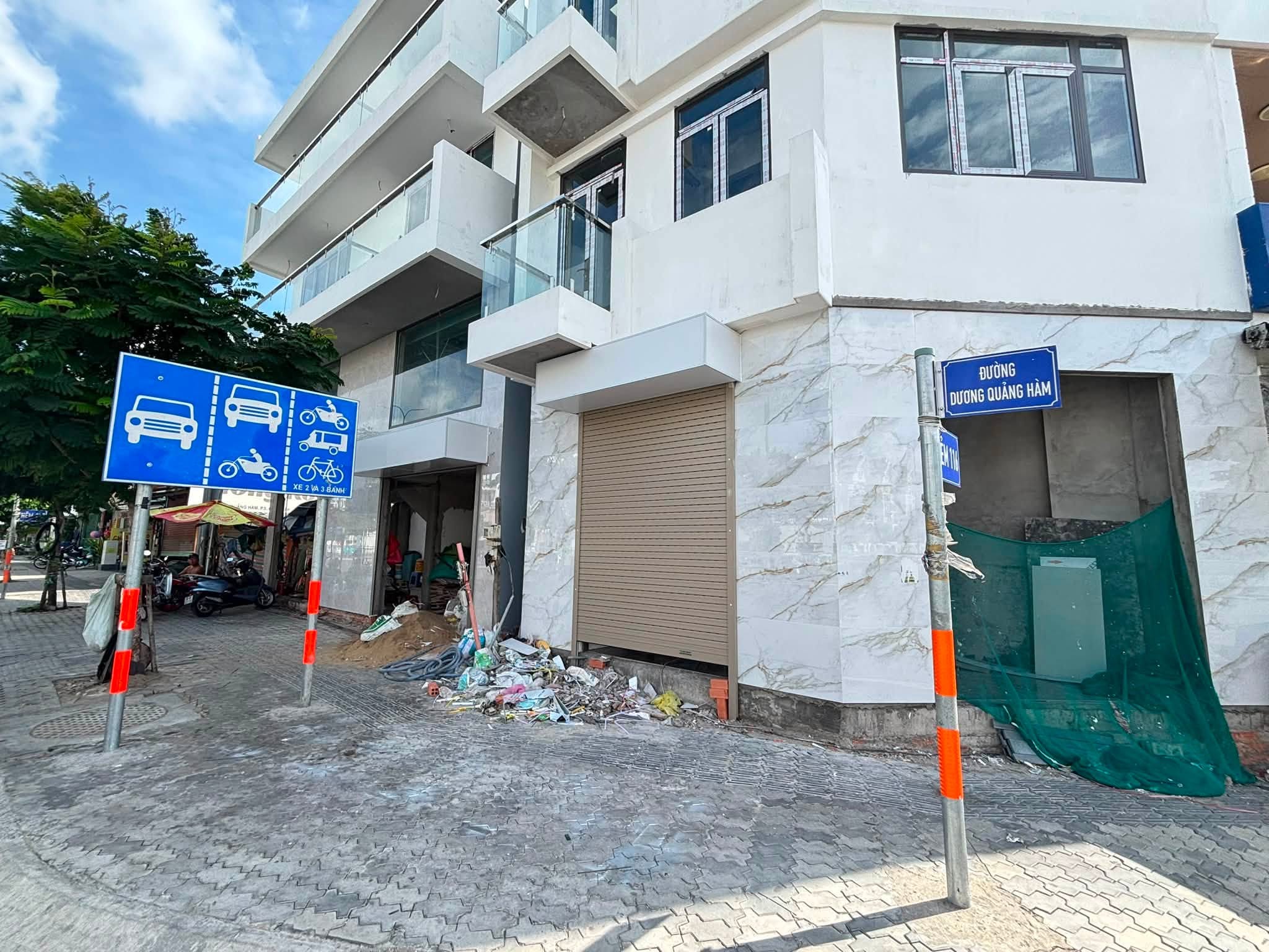 Cửa cuốn giá rẻ