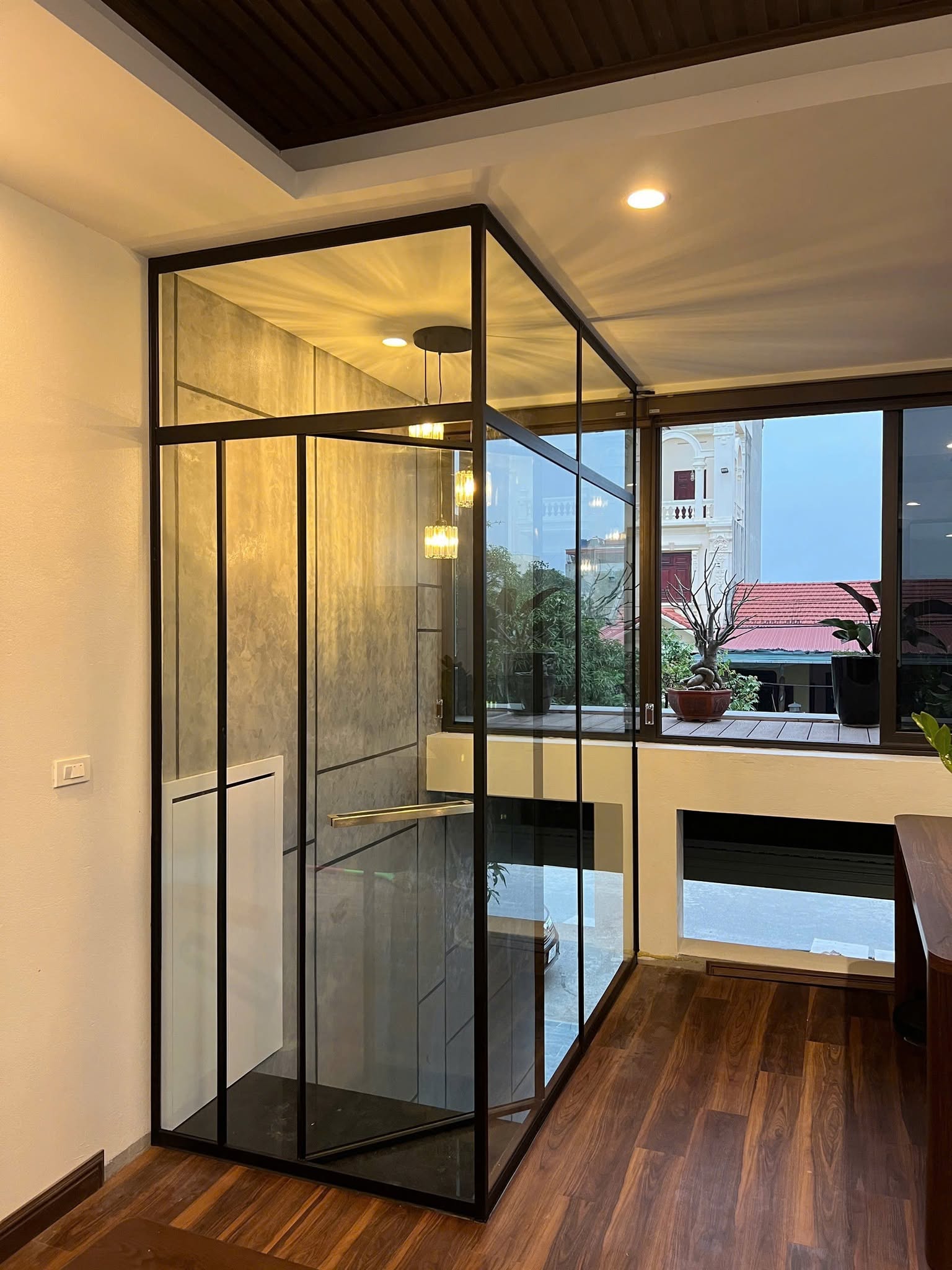 giá cabin phòng tắm kính nhôm mạ anode