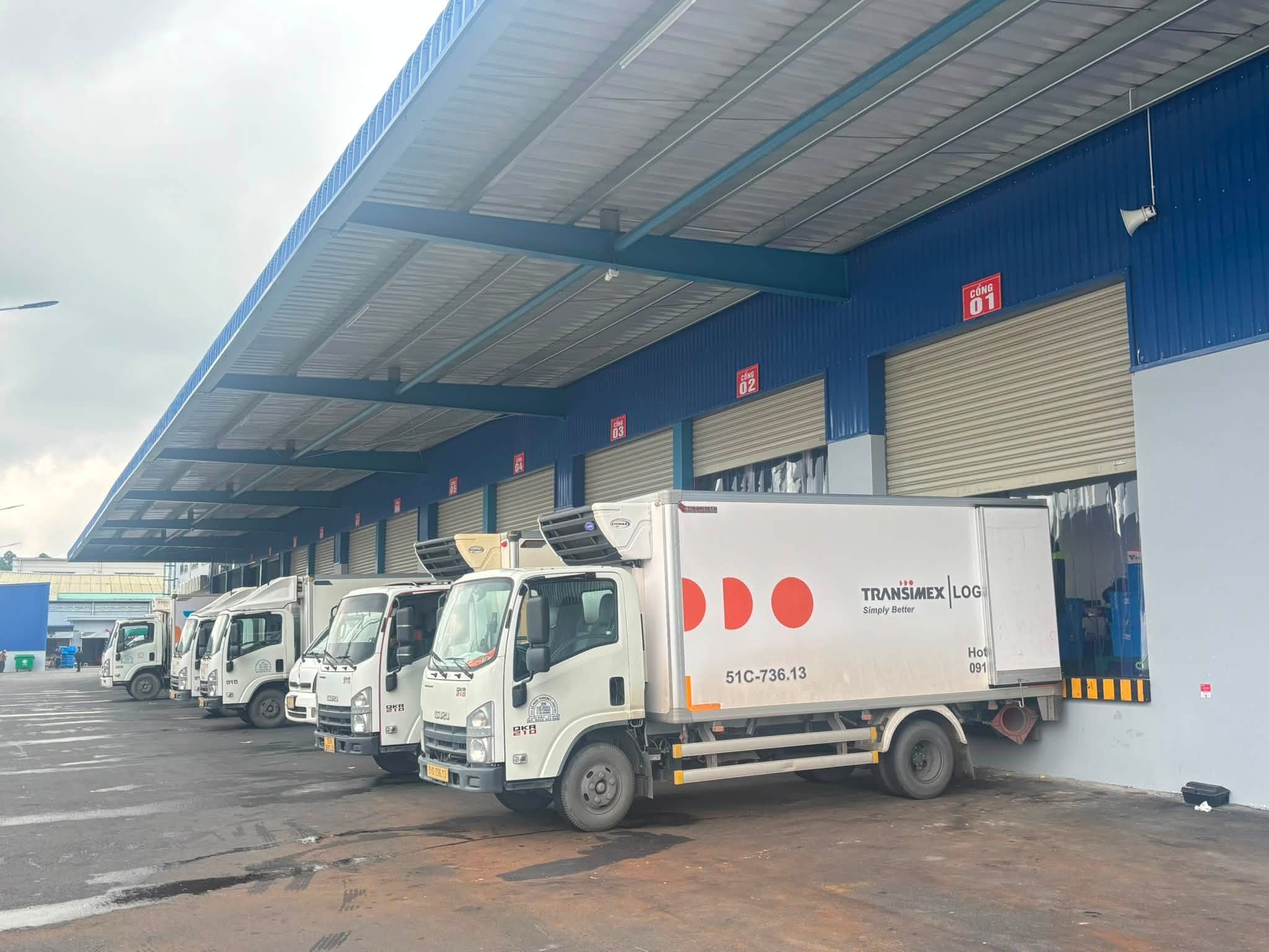 Giá cửa cuốn tự động