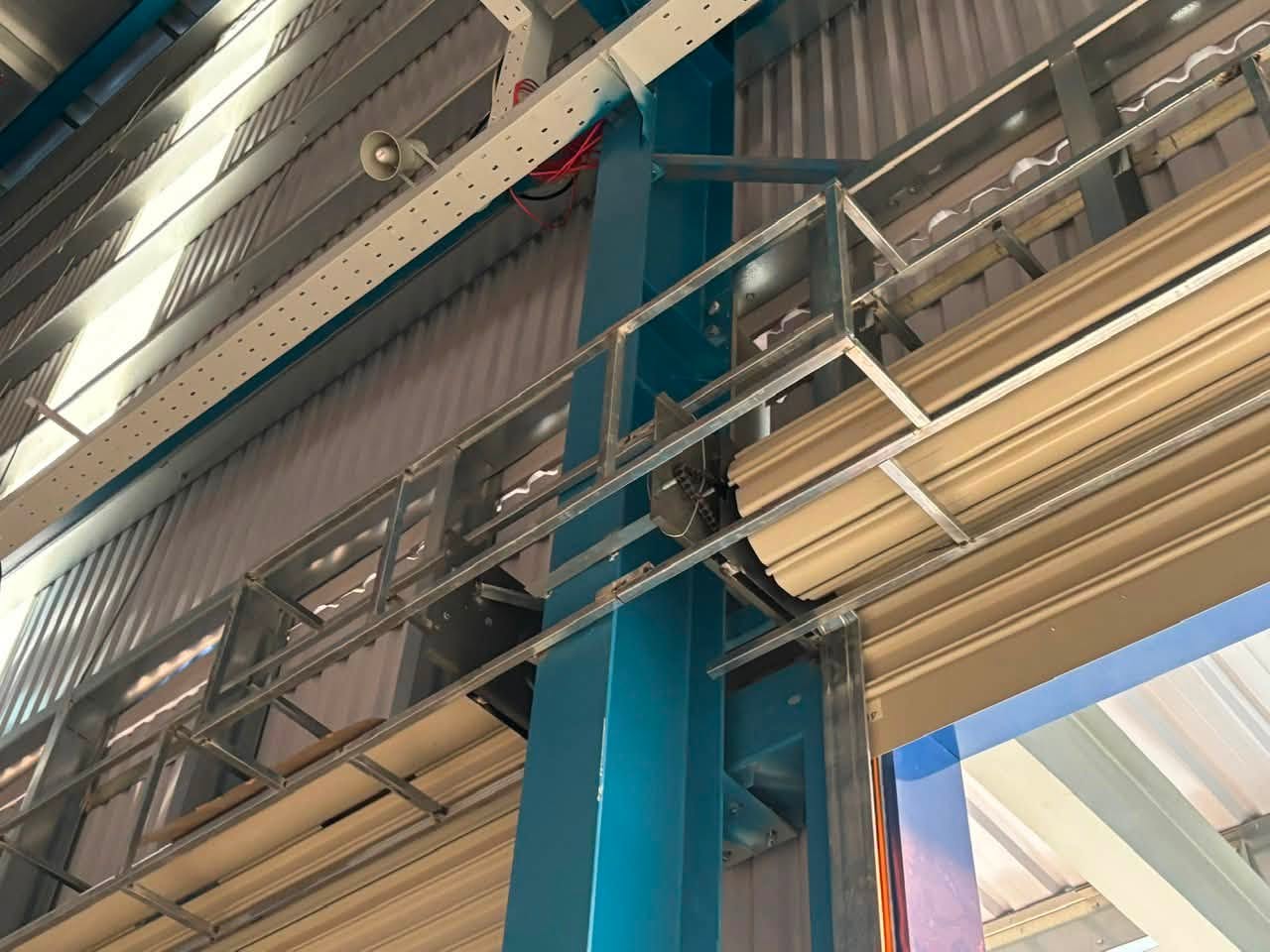 Giá cửa cuốn tự động